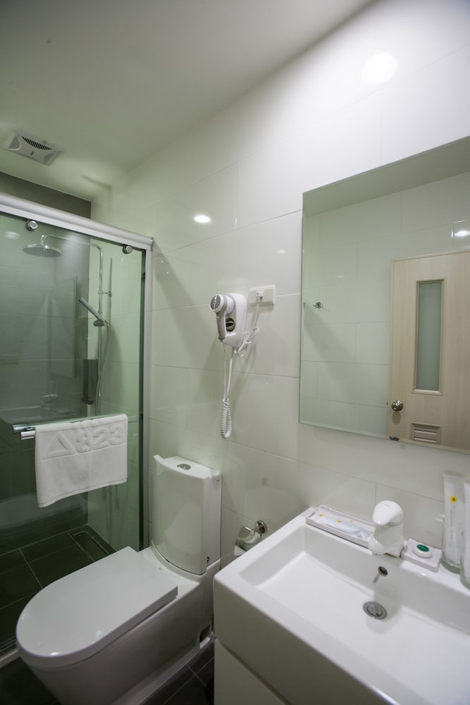 غرفة عائلية رباعية بسريرين كوين، 823-Tourist Hotel 2/3