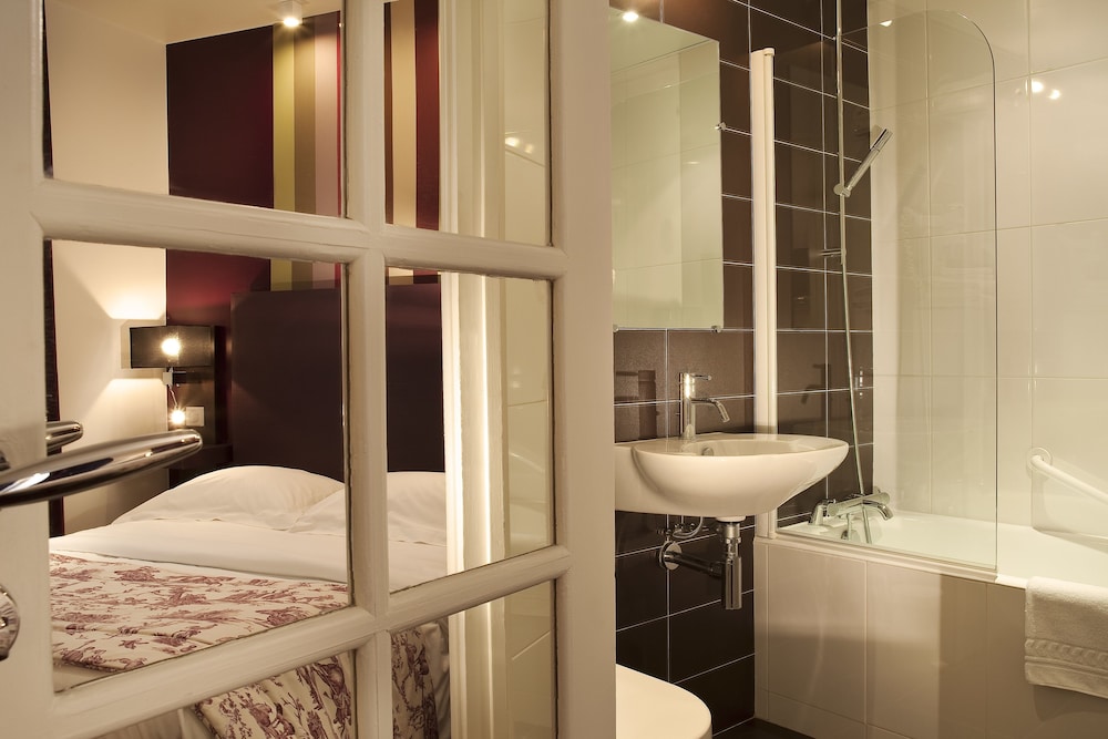 Hotel Star Champs Elysees 31/47