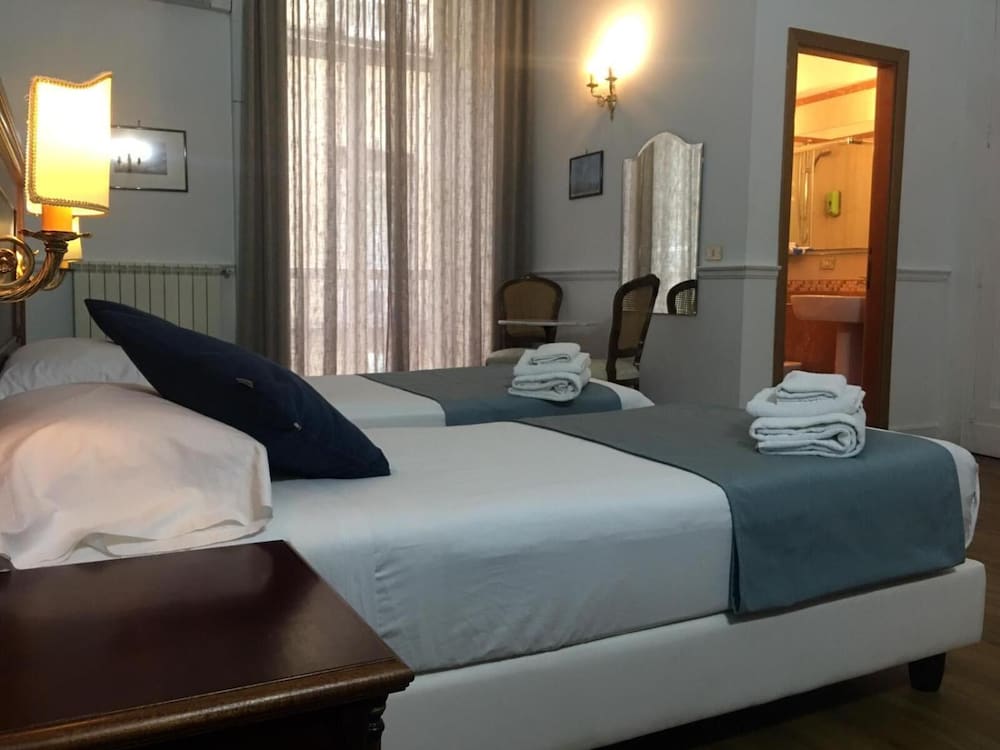 Hotel Principe Napolit Amo 37/57