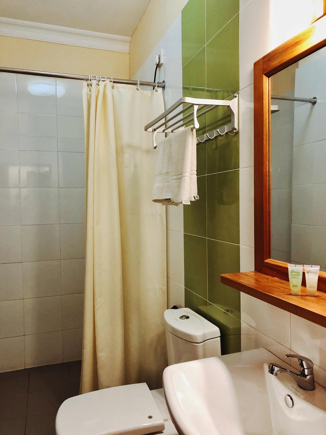 Lafala Hotel and Service Apartment, Dehiwala-Mount Lavinia 100/100