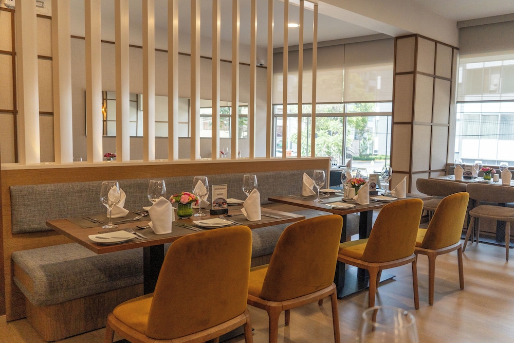 HOTEL JOSE ANTONIO 38/50