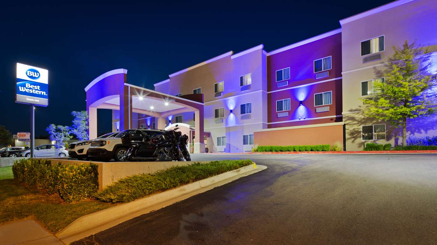 Best Western Oasis Inn 1/7
