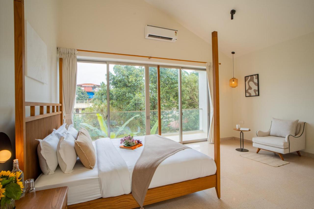 ELIVAAS 3BHK with Pvt Pool Mirai Taurus 41/79