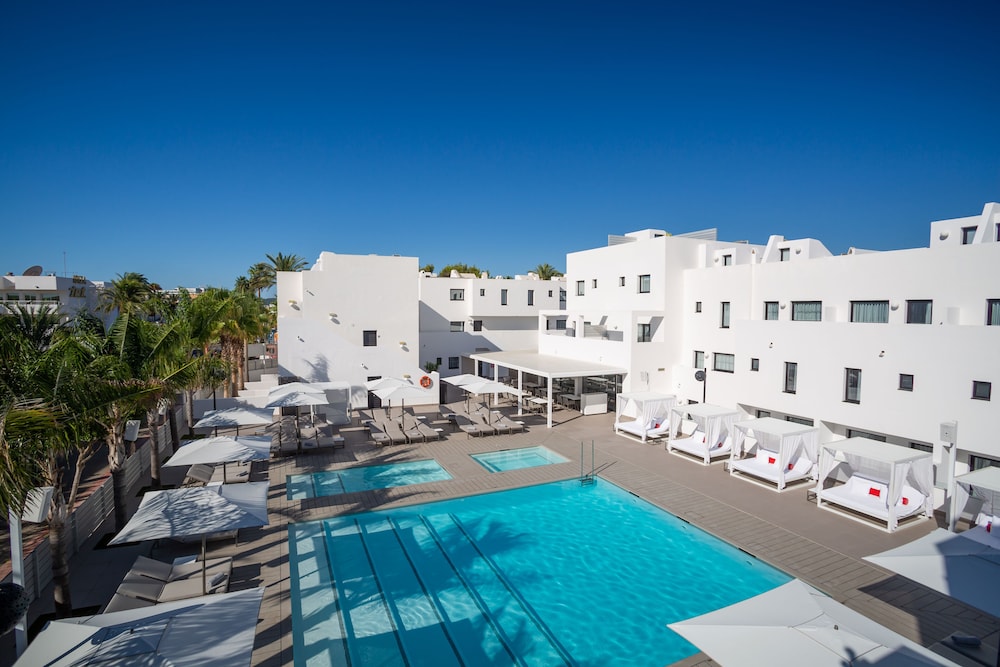 Migjorn Ibiza Suites Spa 47/50
