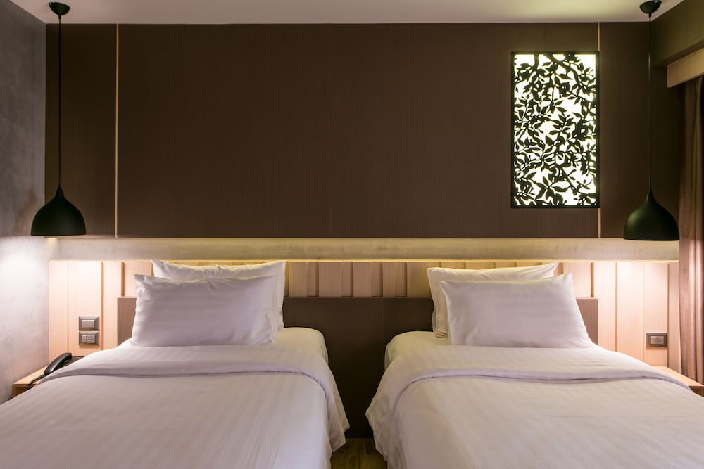 Nadee 10 Resort & Hotel 13/36