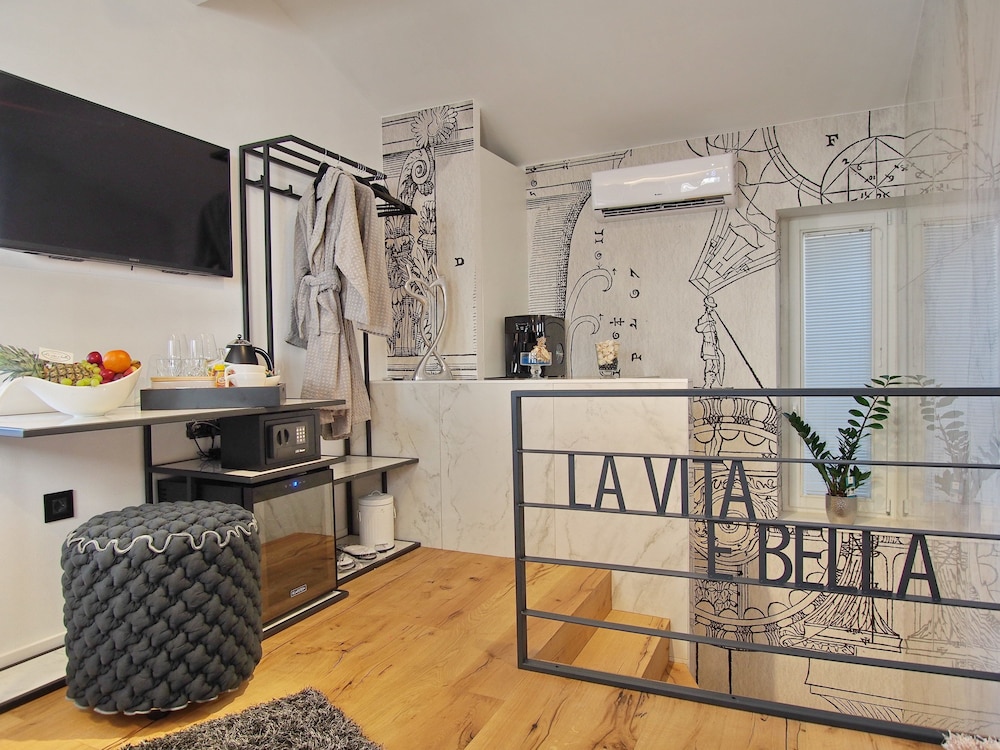 La Vita e Bella II 33/50