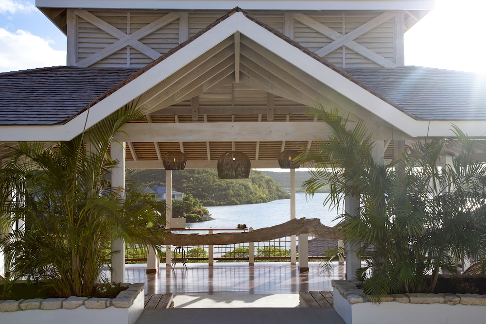 The Escape at Nonsuch Bay - All-Inclusive - Adults Only 1/43