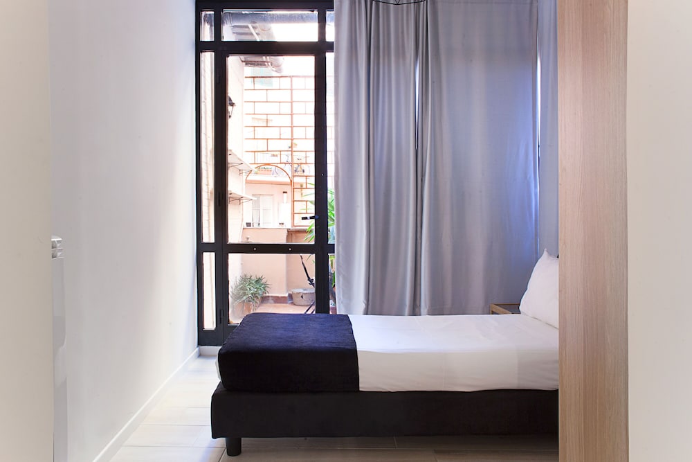 Dada Suites 27/49