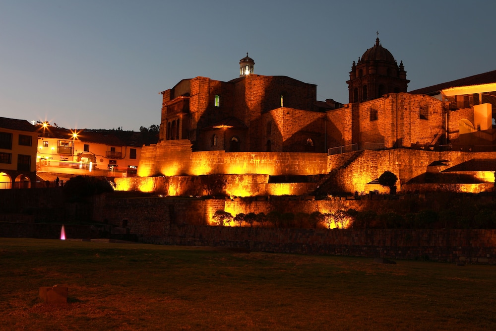 San Agustin Plaza 45/50