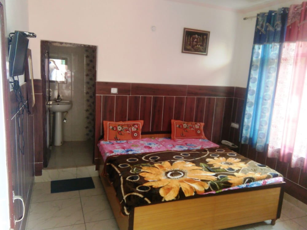 Hotel Royal Taj 17/28