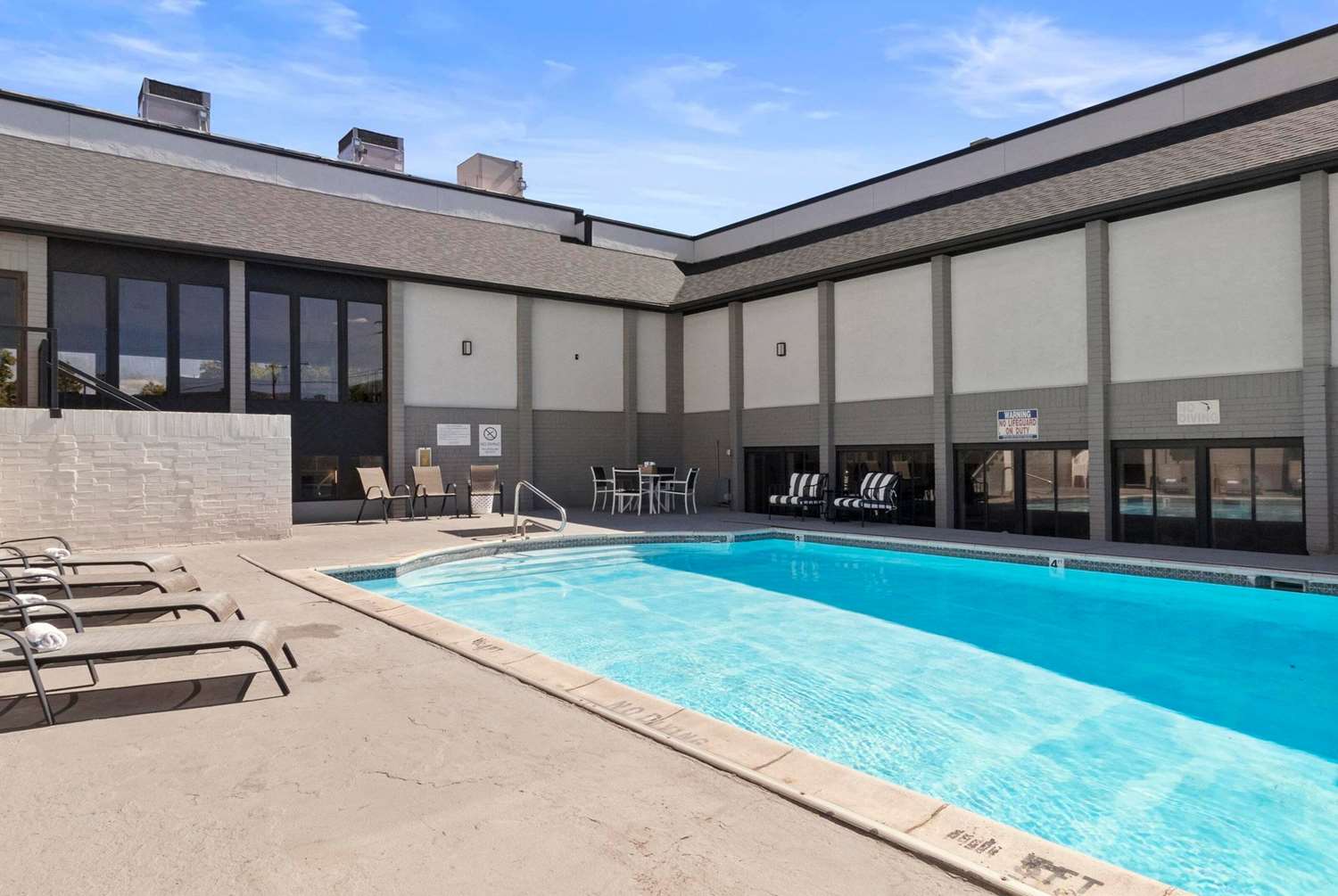 Ramada by Wyndham Richfield UT I-70 37/39