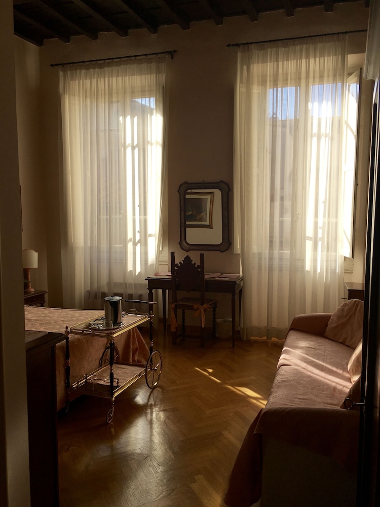 Soggiorno Antica Torre 33/50