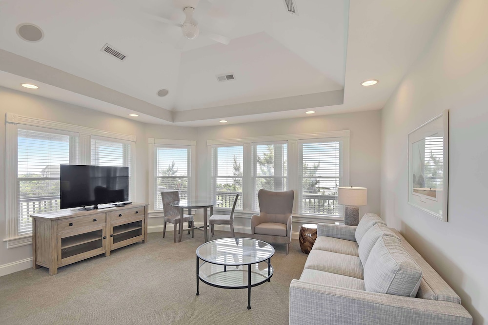 Sanderling Resort 54/72