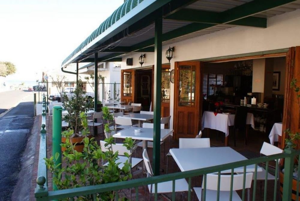 Le Bay Lodge 3/41