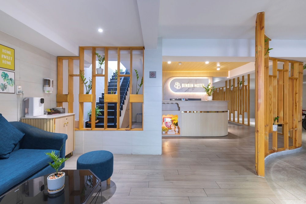 Bin Bin Hotel 9 44/50