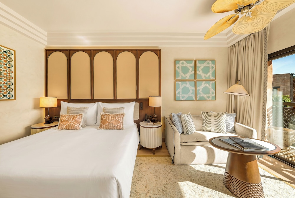 Premium, King Bed