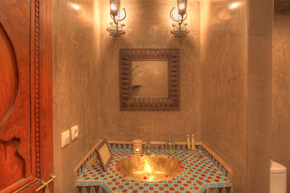 Riad Zayane 23/50