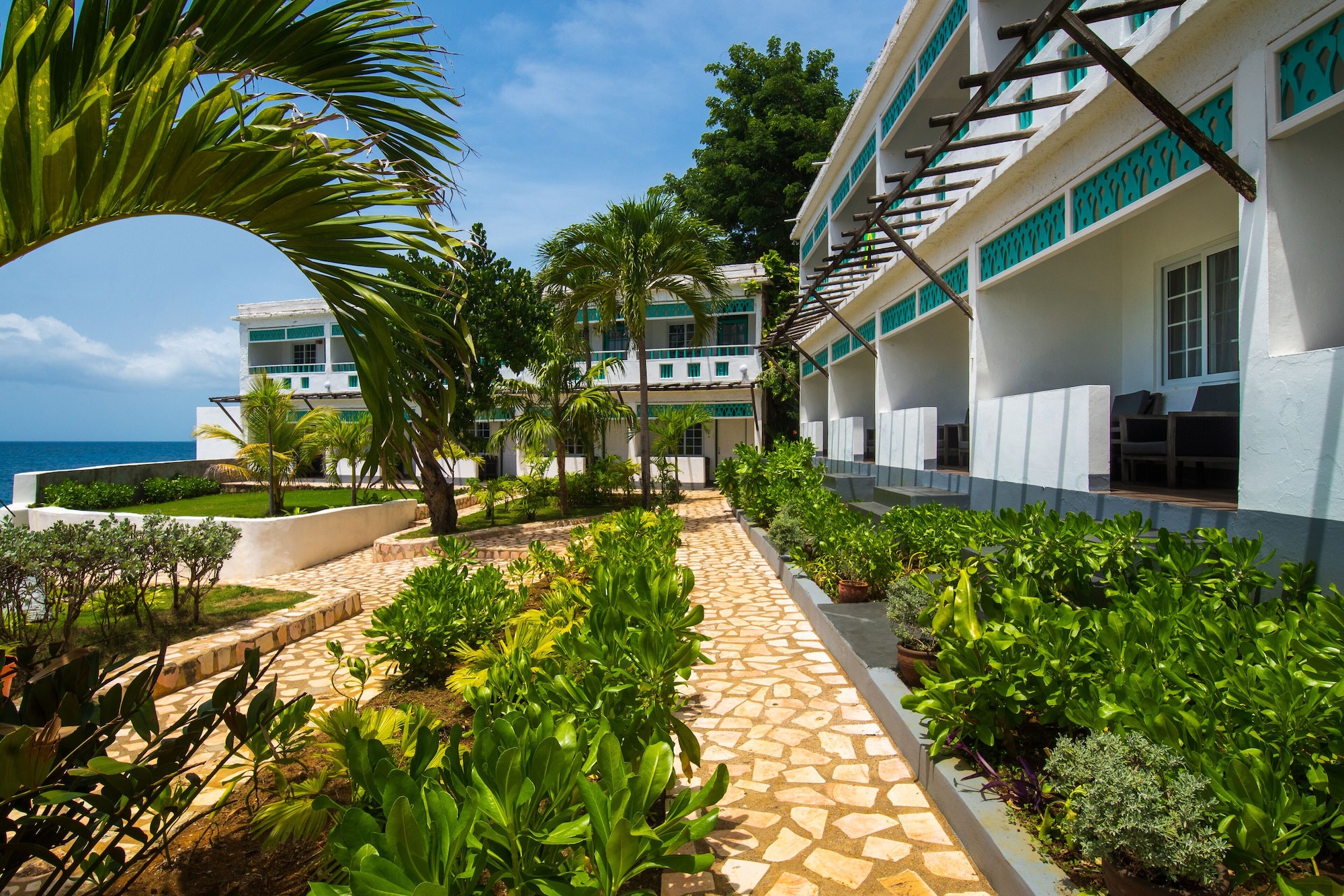 Samsara Cliff Resort Hotel in NEGRIL