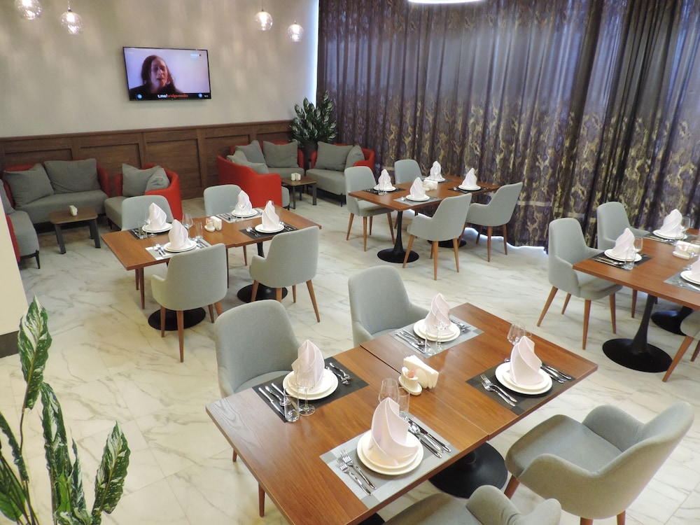 Ramada Encore by Wyndham Bukhara 61/66