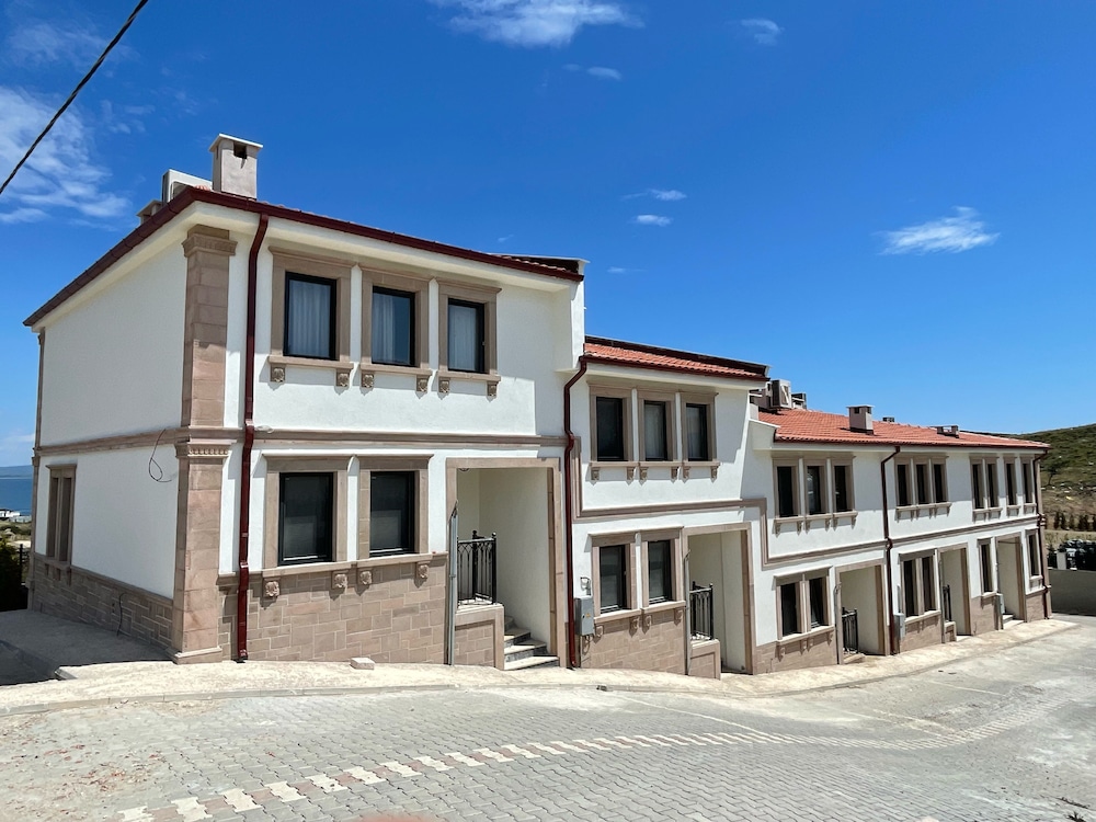 Oikos Bozcaada 3/50