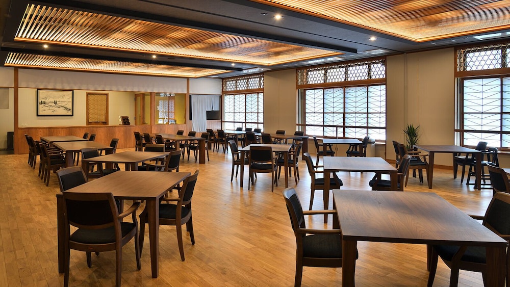 Hinanoyado Chitose (ex Ryokan Chitose) 37/47