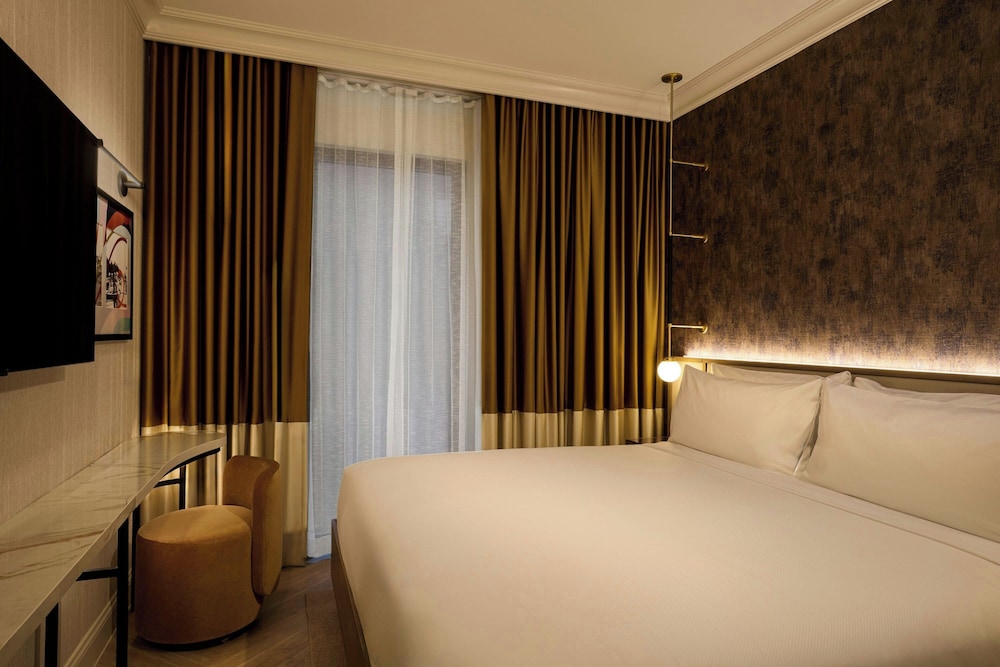 Canal House of Georgetown, a Tribute Portfolio Hotel 12/41