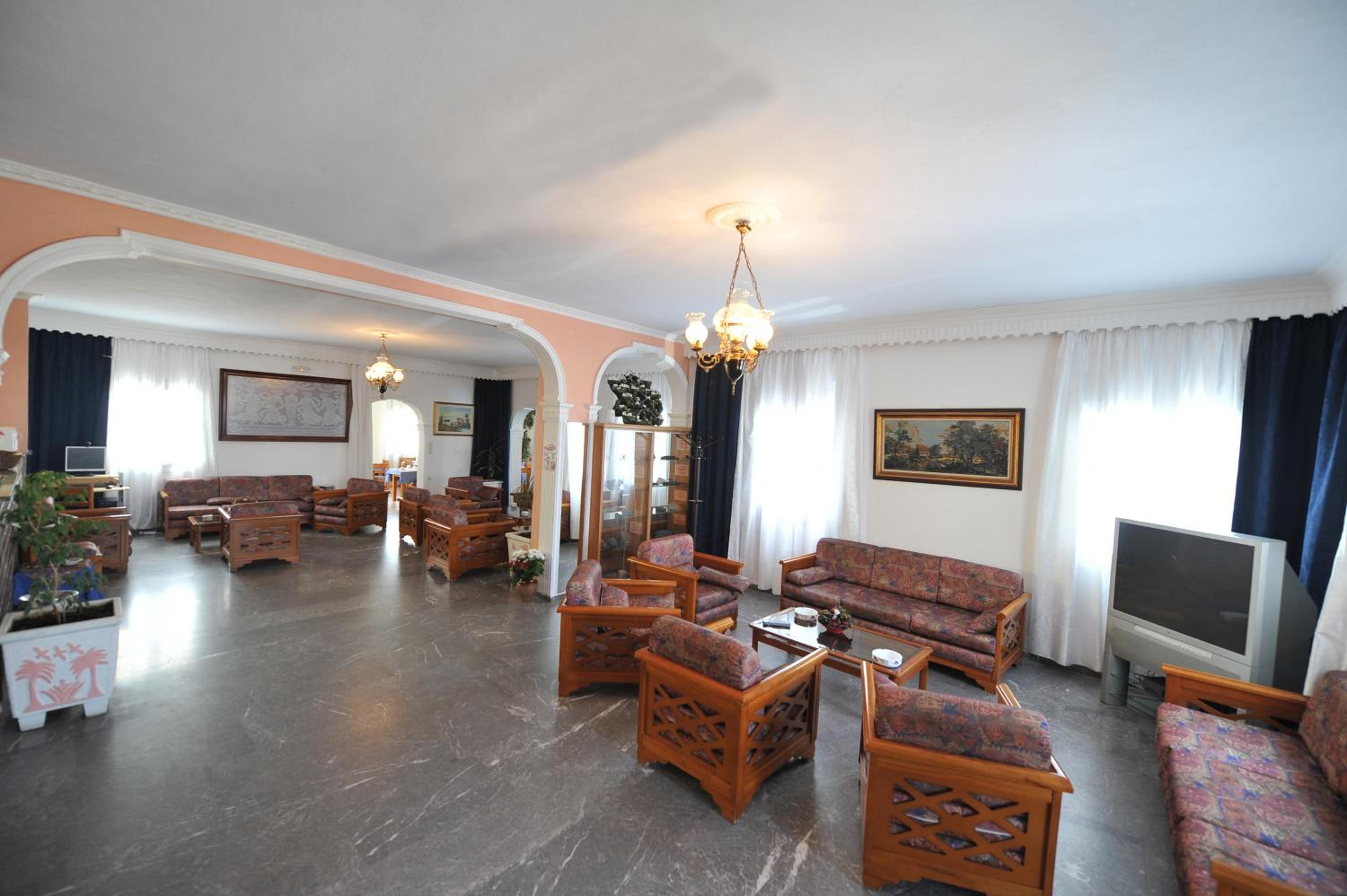 Hotel Babis 36/48