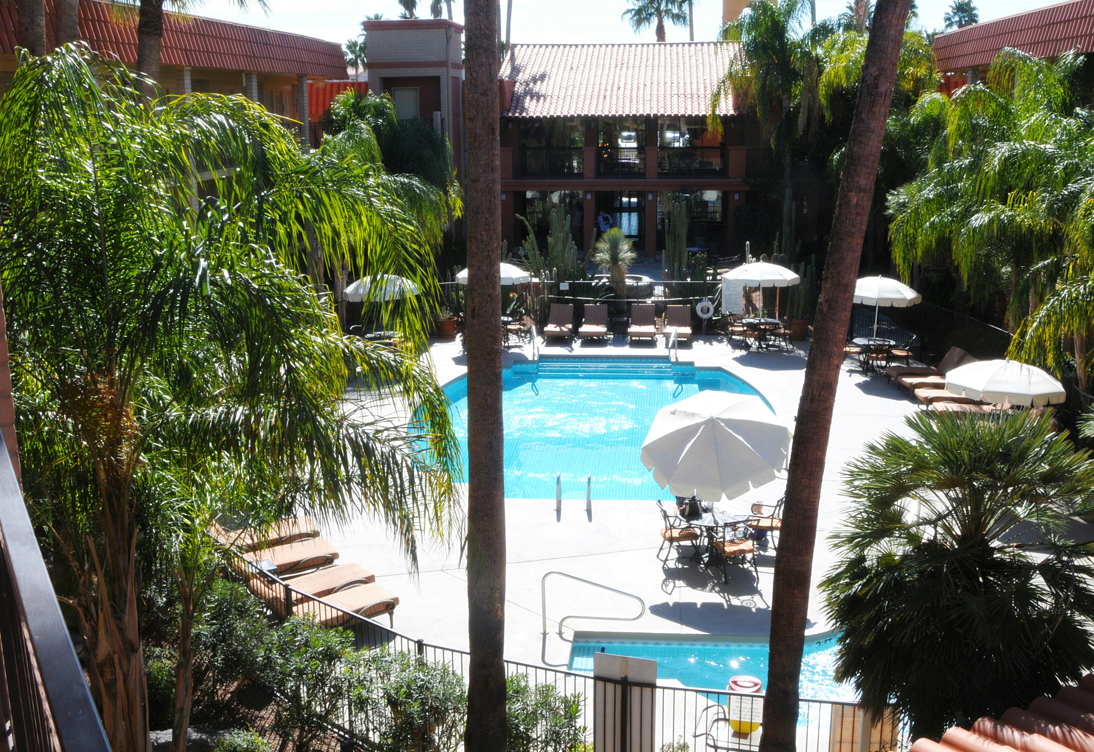 Doubletree Suites By Hilton Tucson-Williams Center 54/61