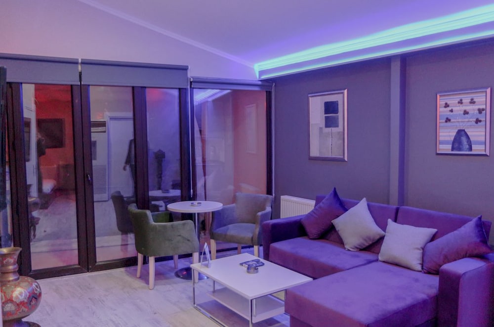 Chez Bore Boutique Hotel 50/71
