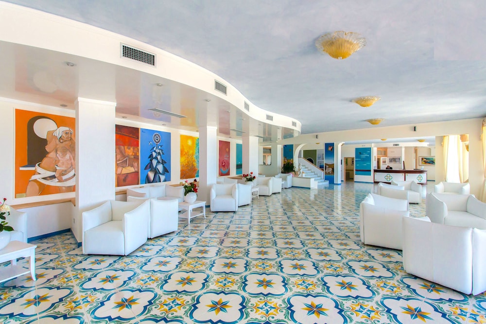 HOTEL FERRETTI 5/69