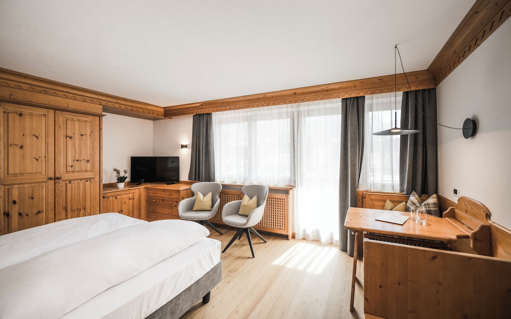 Hotel Ladinia 14/50