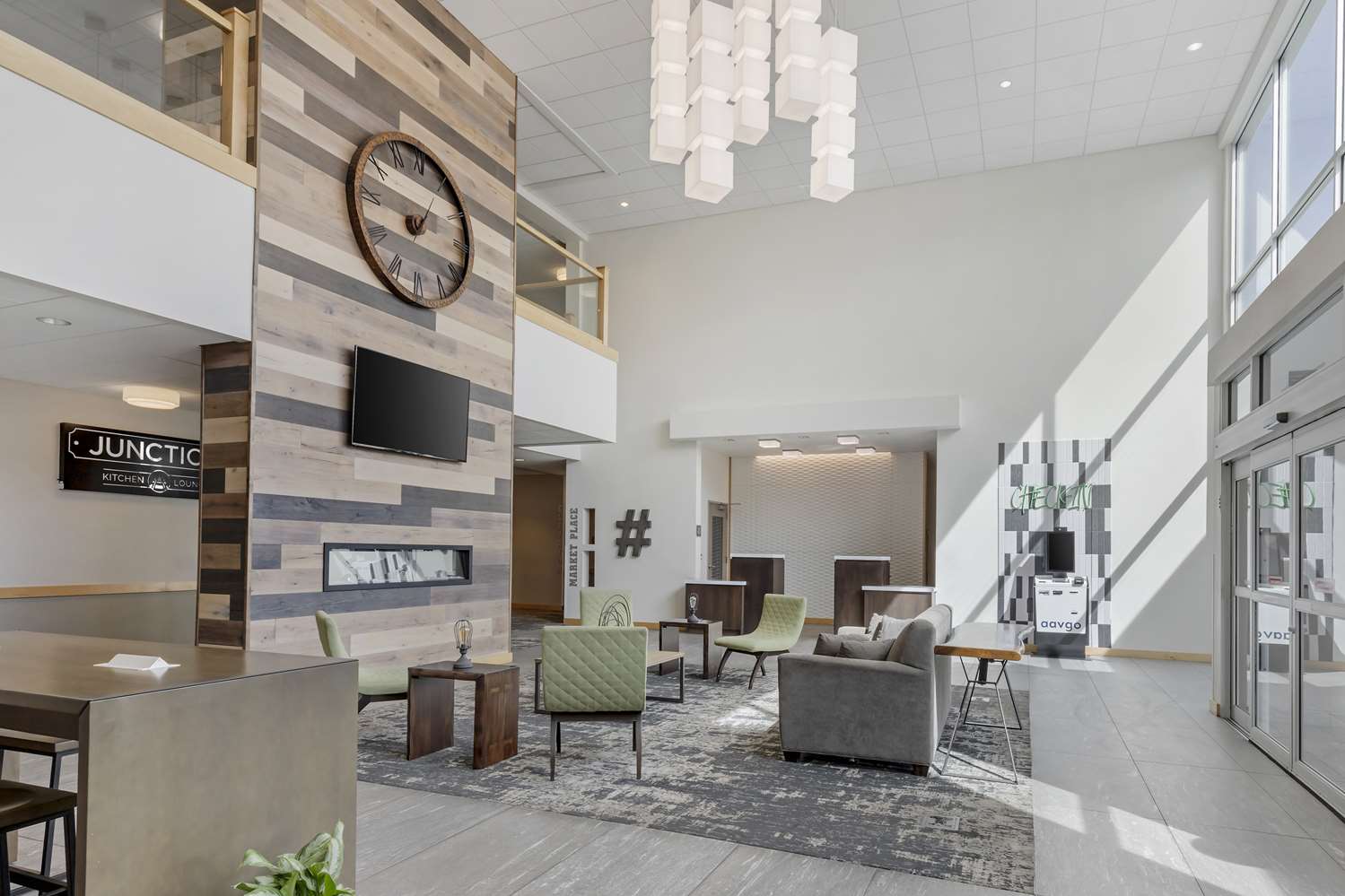 Best Western Plus Peppertree Nampa Civic Center Inn 26/47