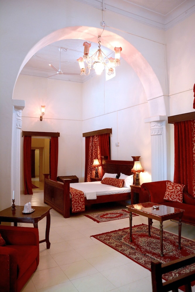 Bhanwar Vilas Palace 30/56