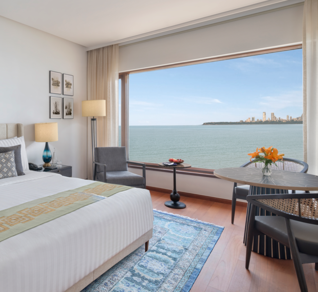 Premier, King Bed, Ocean View