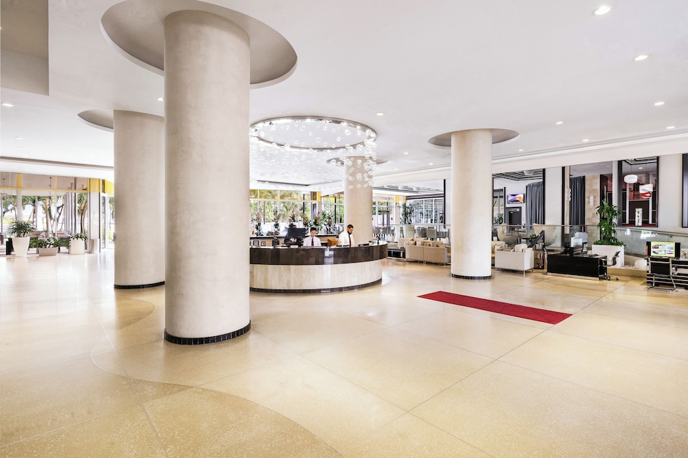 RIU Plaza Miami Beach 36/54