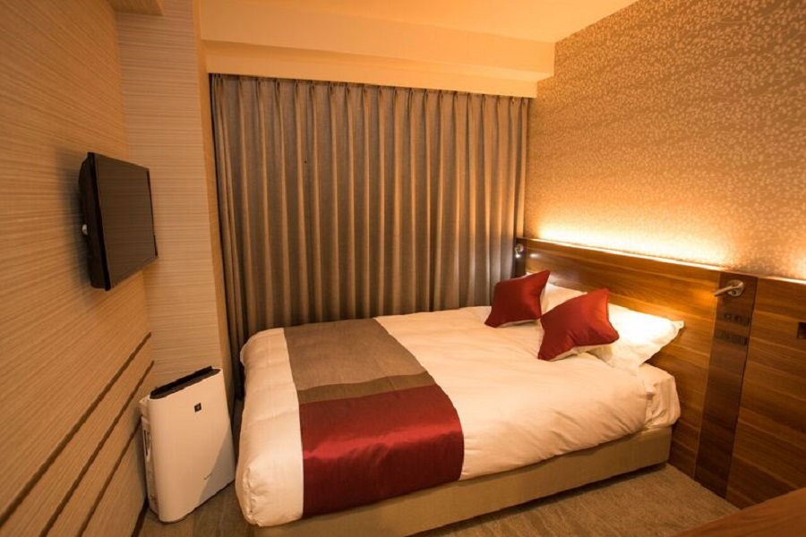 Deluxe, Double Bed