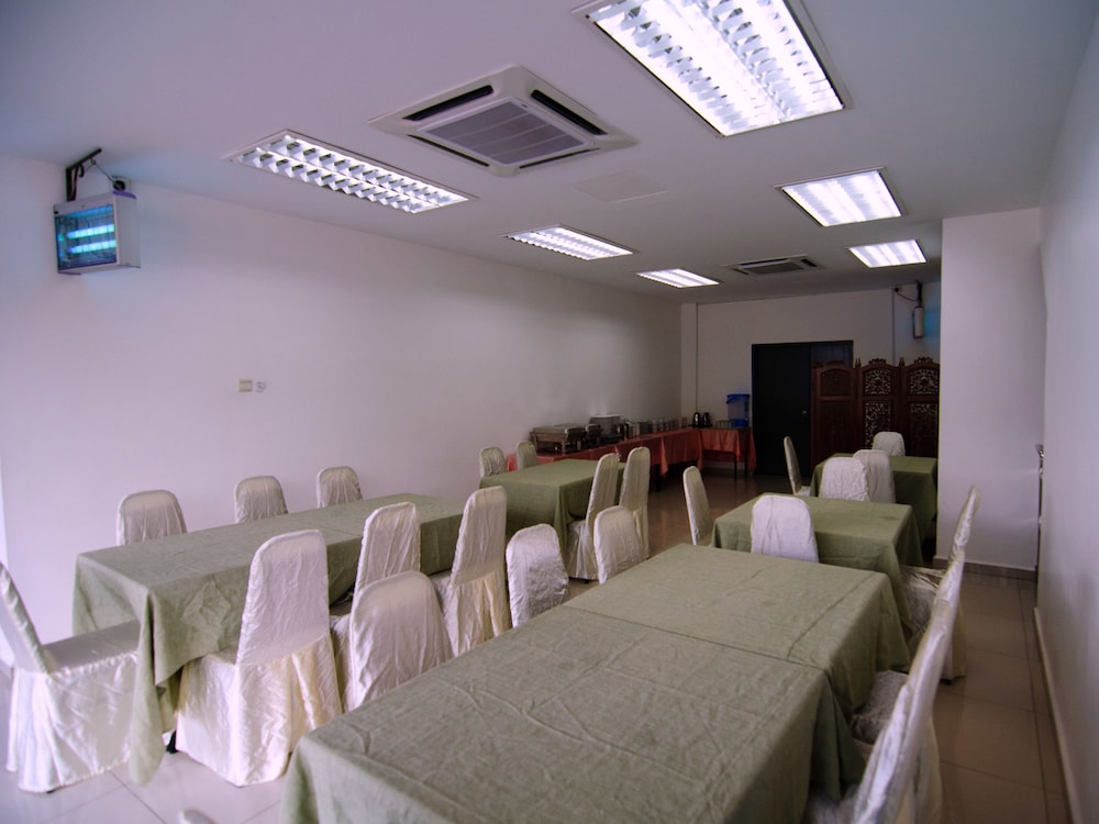 T Changlun Hotel 21/26