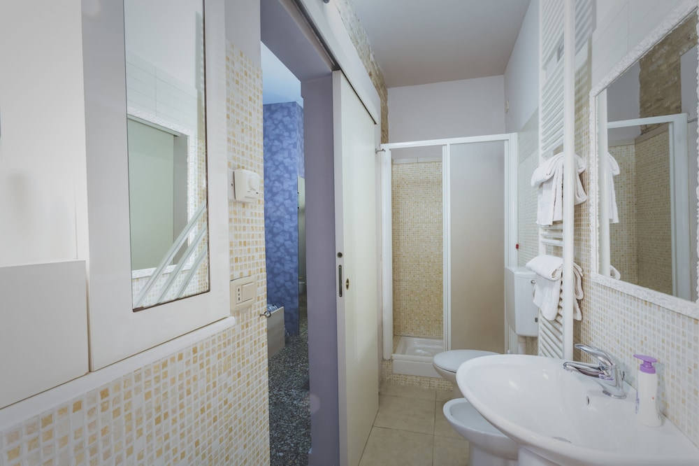 B&B Portanuova 17/50