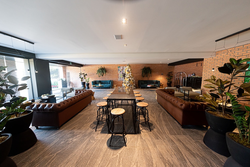 Fulton Business Luxury Hotel 28/49