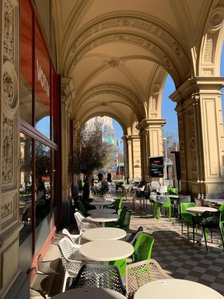 Kimi Apartments 33/50