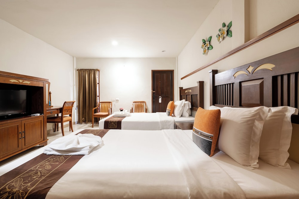 STANDARD, DOUBLE OR TWIN BED