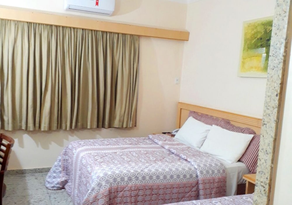 Hotel Golden Park Uberaba 27/71