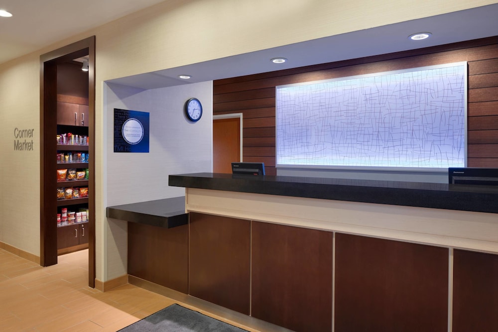 Fairfield Inn & Suites Youngstown Boardman Poland 7/35