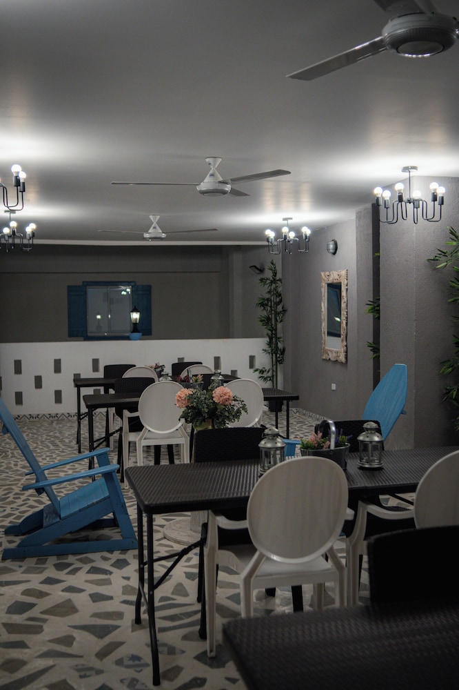 Hotel ADAZ Mediterraneo 50/57