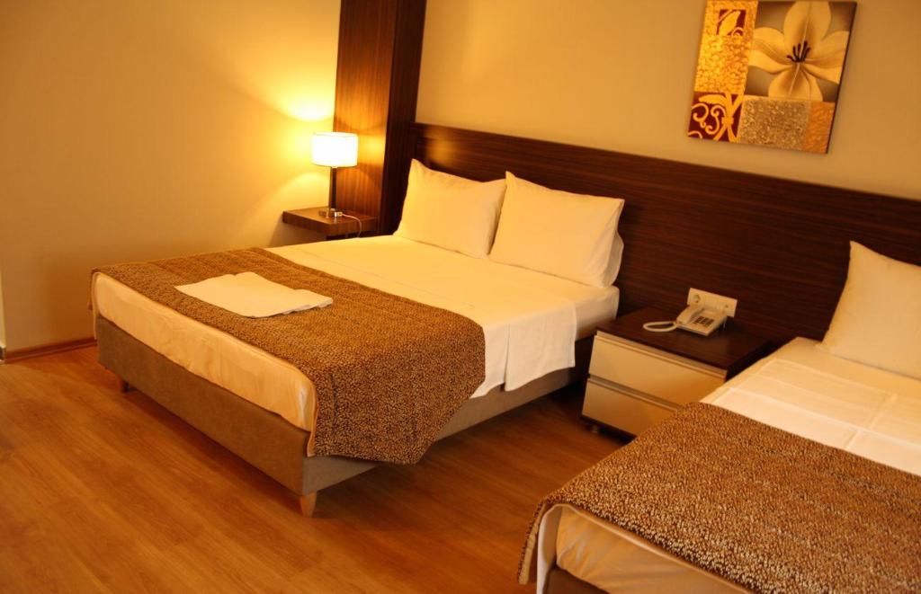 Pelemir Hotel 5/8