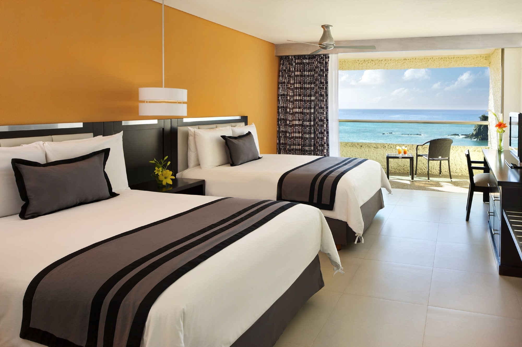 Preferred Club, Deluxe, 2 Double Beds, Ocean Front
