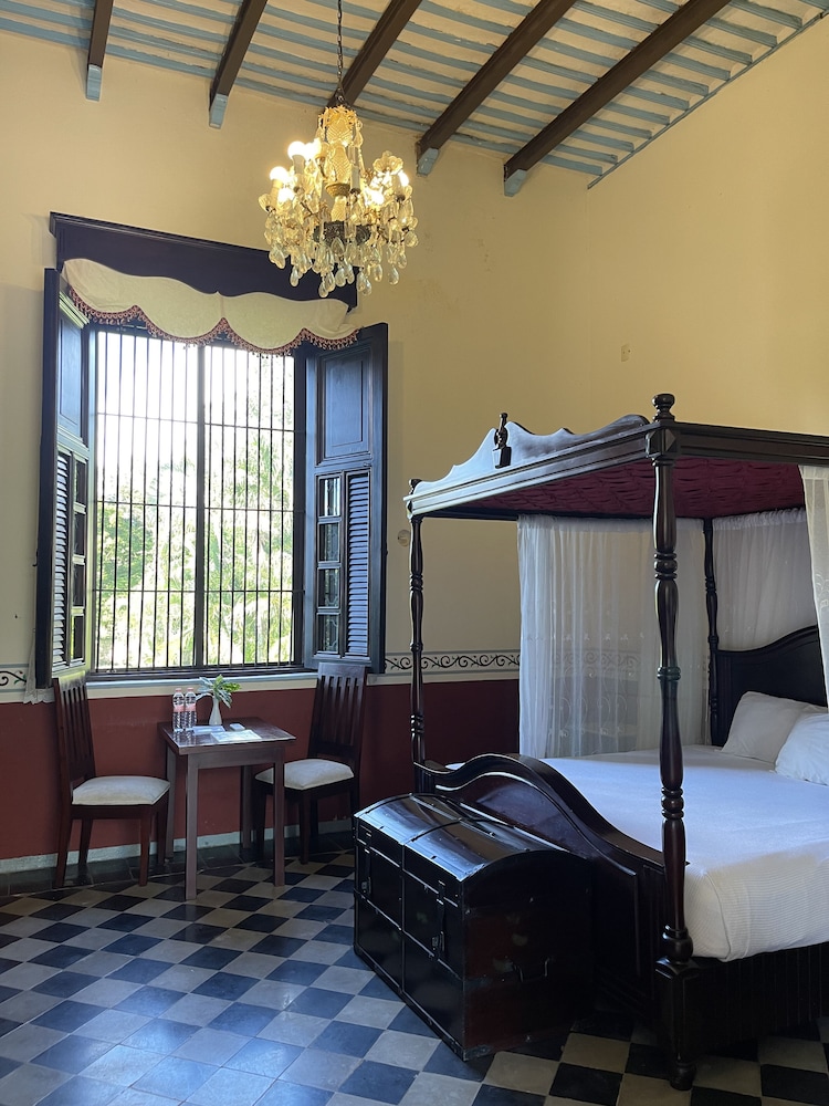 Hacienda Kaan Ac 23/49