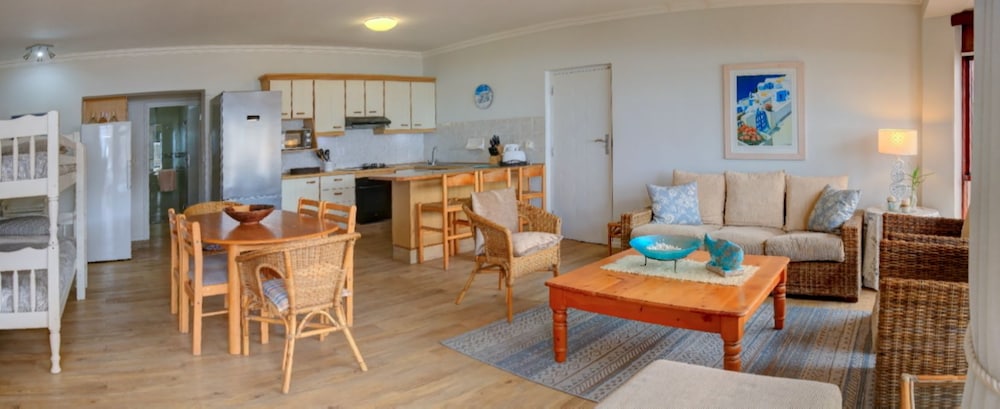 Oppiesee Selfcatering Apartments 18/50