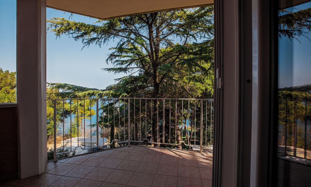 Belvedere Resort Hotels 43/62