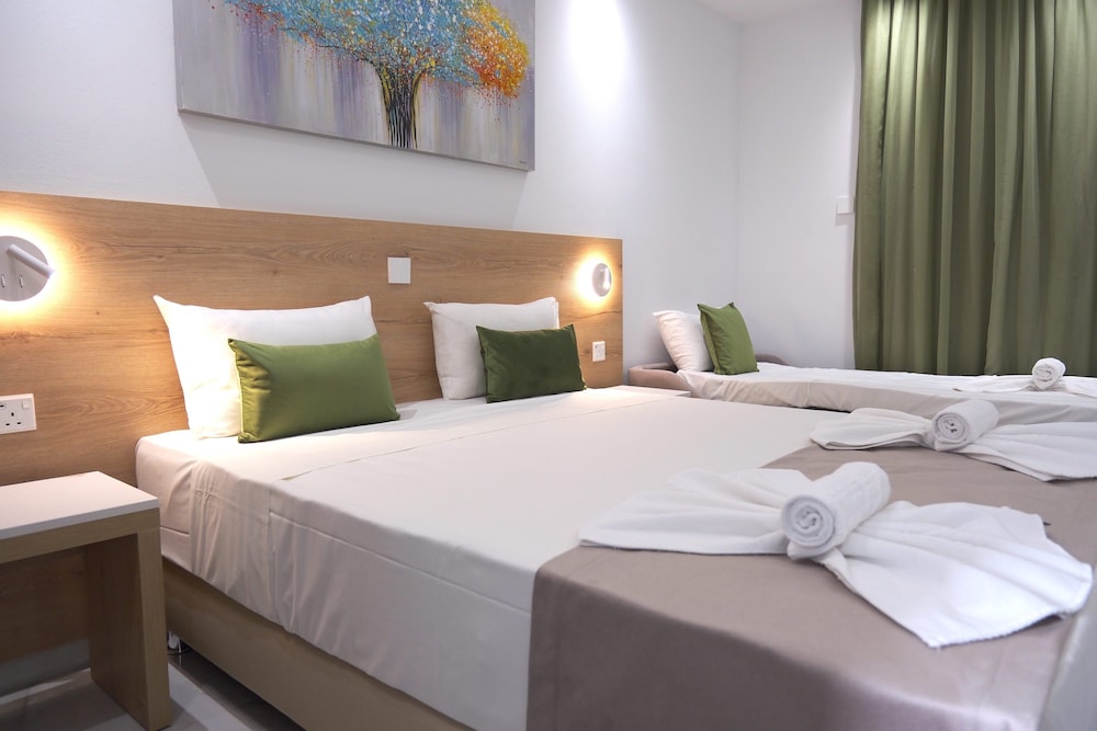 Loutsiana Hotel Apartments 25/63